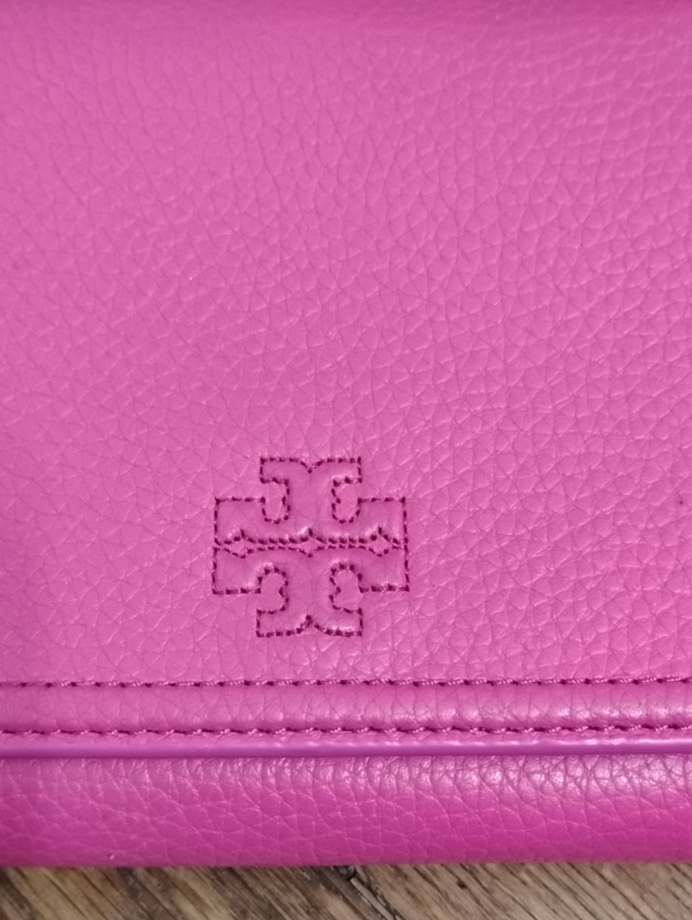 Tory Burch Thea Mini Crossbody - Picture 3 of 13